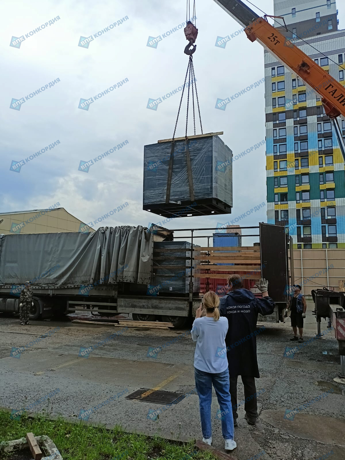 Отгрузка винтовых компрессоров Zammer SK132-8 в г. Москва