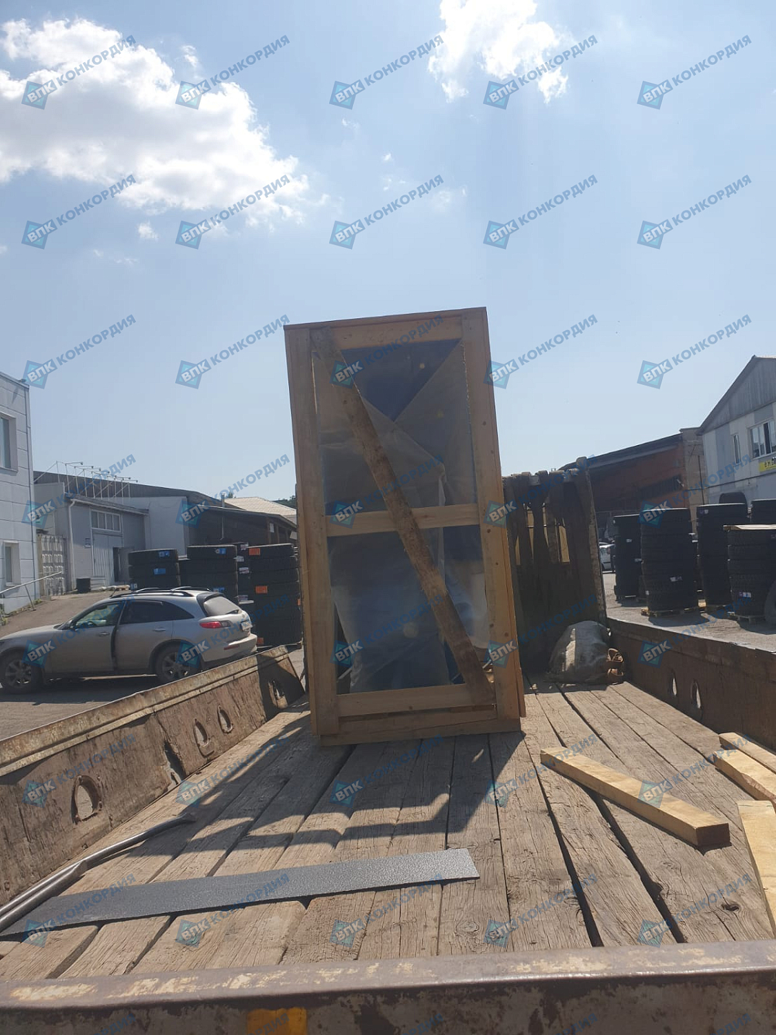 Отгрузка винтового компрессора ZAMMER SKTG15V-16-500/O2 в г. Красноярск